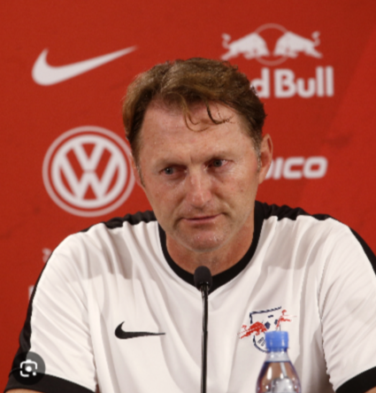 Mid Game Error: Ralph Hasenhüttl Makes An Irreversible Error