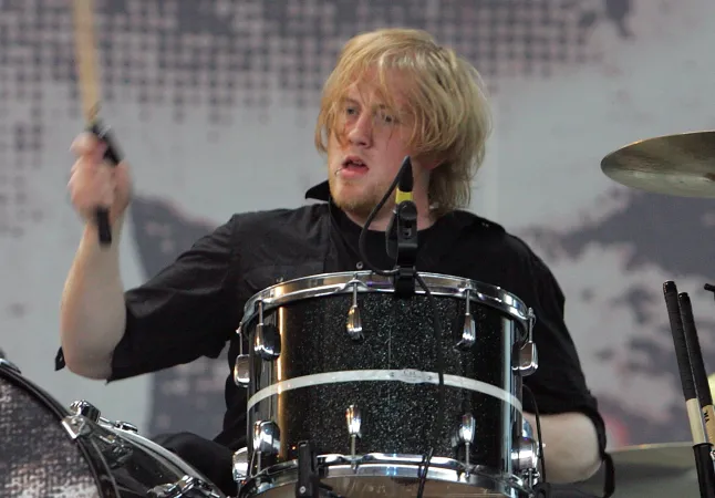 GOOD BYE; My Chemical Romance drummer Bob Bryar passed away at the age of 44.