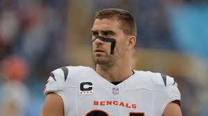 SHOCKING NEWS; Sam Hubbard of the Bengals announced that he would be leaving the team for the season…Read more…