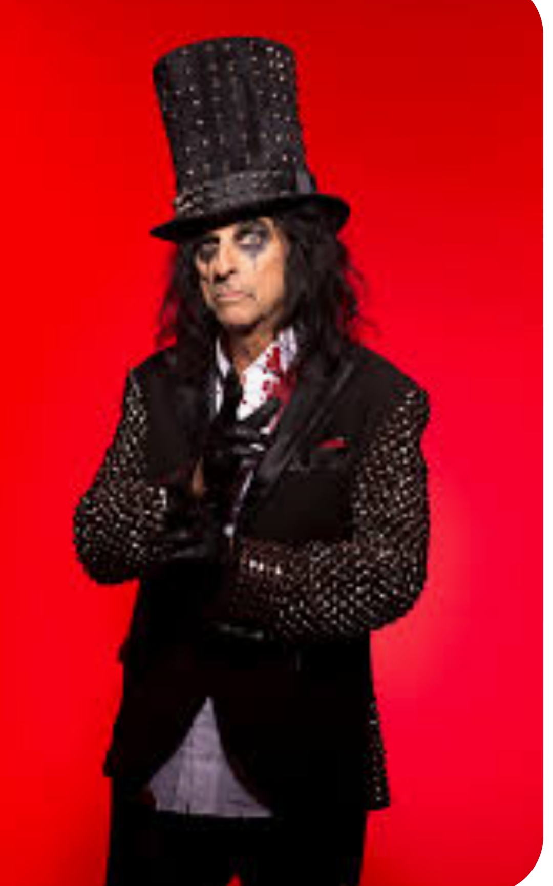 INSIDE LIFE: Alice Cooper Shakes Up Dry January with a Rock ‘n’ Roll Wellness Mocktail!”