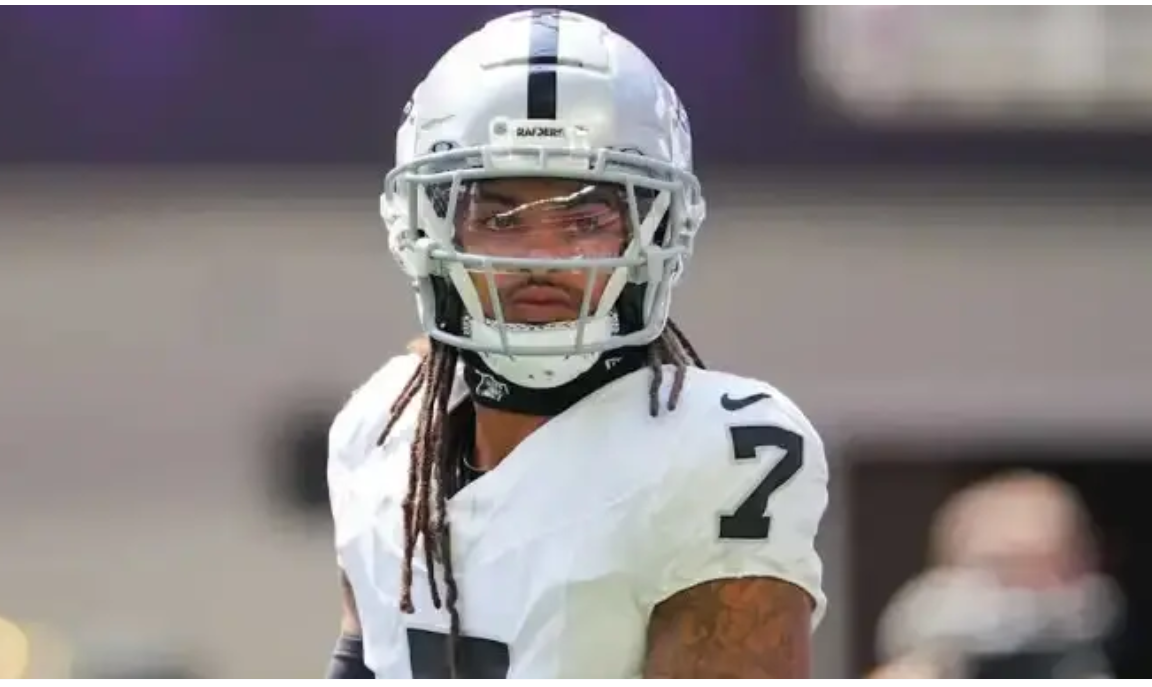 Raiders Star Tre’von Land Massive Contract Extension, Pete Carroll Saves $2.5 million On First Deal