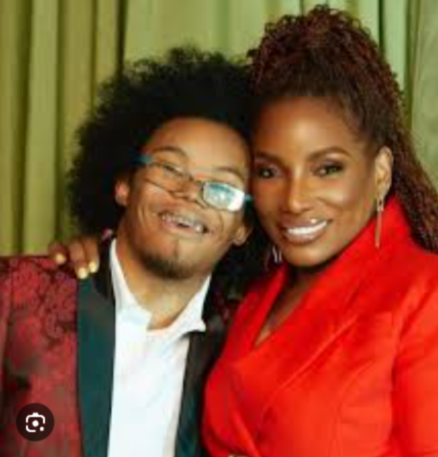 Before the Sun Rises: The Sacrifices Stephanie Mills Makes for Love and Career